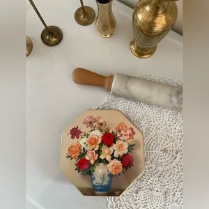 Antique Valley Brook Farms Tin